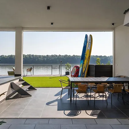 Διαμέρισμα Duna Rev *