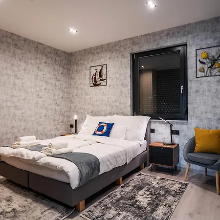 Apartment Duna Rev