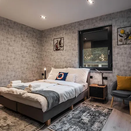 Διαμέρισμα Duna Rev *