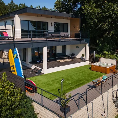 Duna Rev Apartment Bogyiszlo