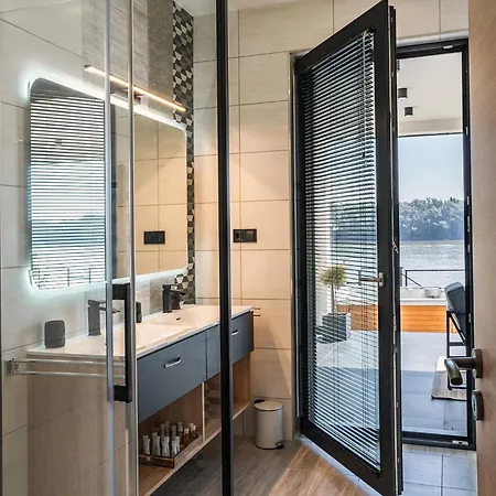 Διαμέρισμα Duna Rev *