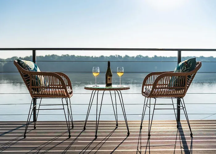 Duna Rev アパート Bogyiszlo