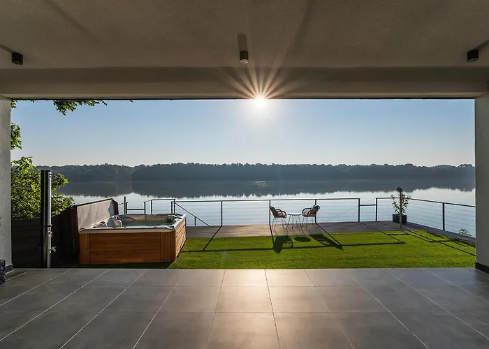 Duna Rev アパート Bogyiszlo