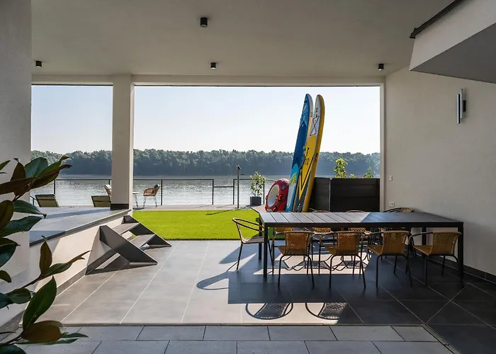 アパート Duna Rev *