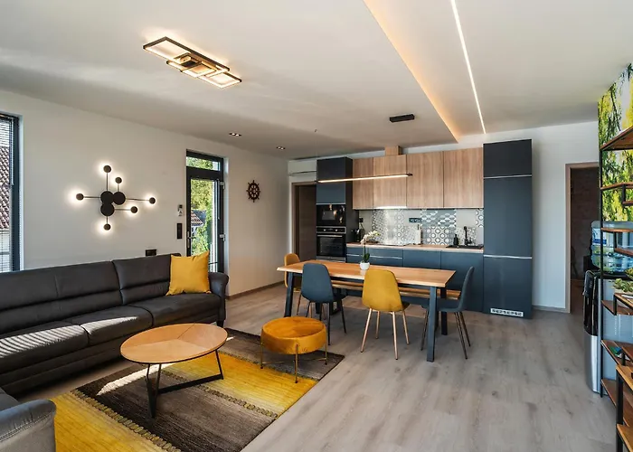 Duna Rev * Bogyiszlo